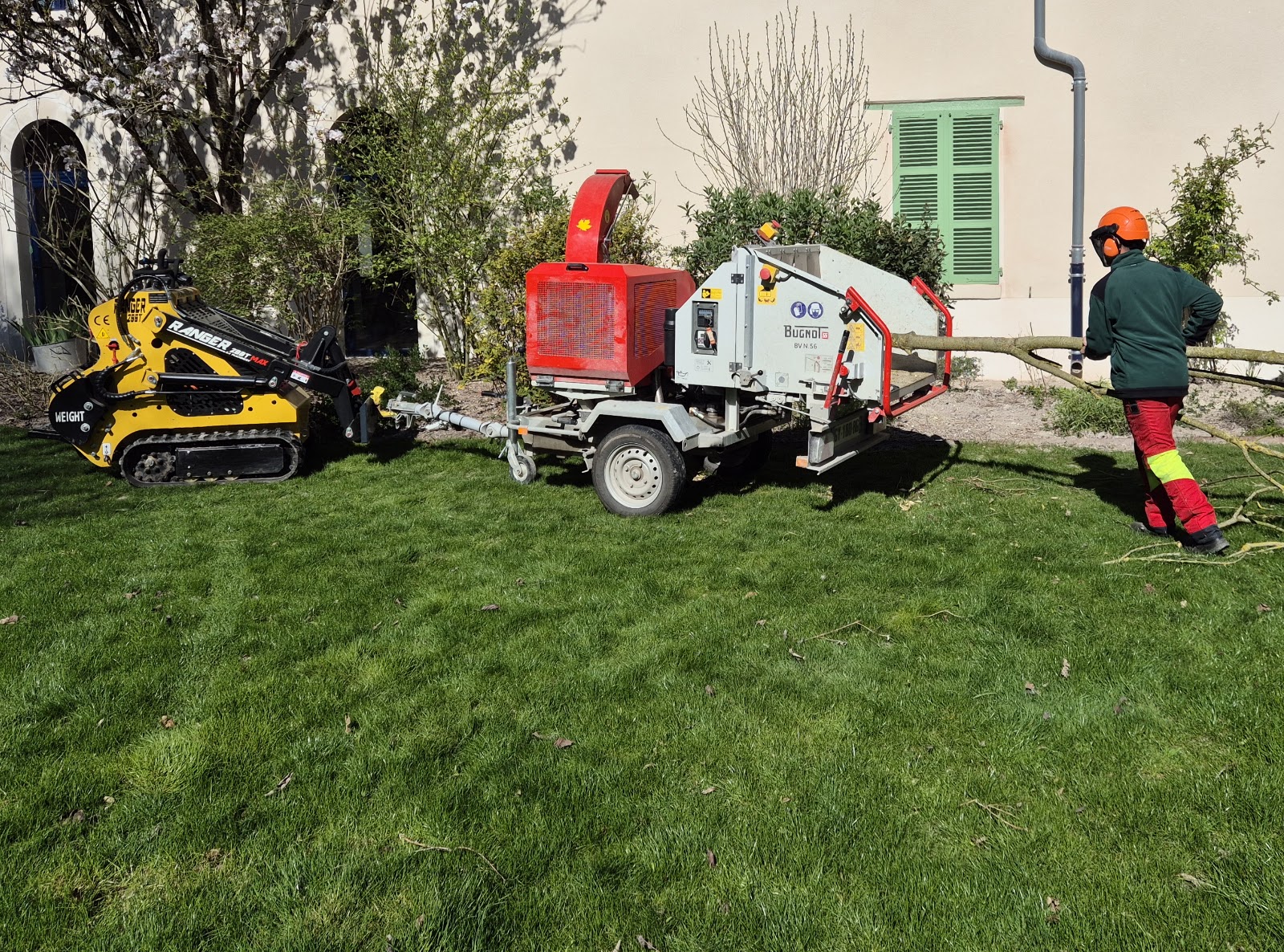 Broyage des branches sur chantier
